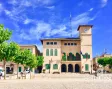 Baugrundstück mit Baugenehmigung für ein Stadthaus mit Pool in Ses Salines