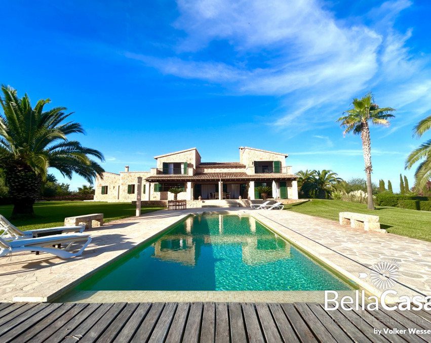Finca Garten Eden nahe der Traumbucht Cala S' Almonia mit Gästetrakt und Fancoil